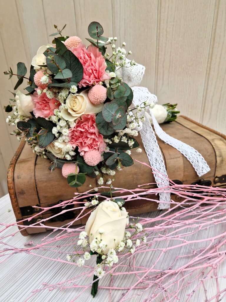 ramo de novia y prendido