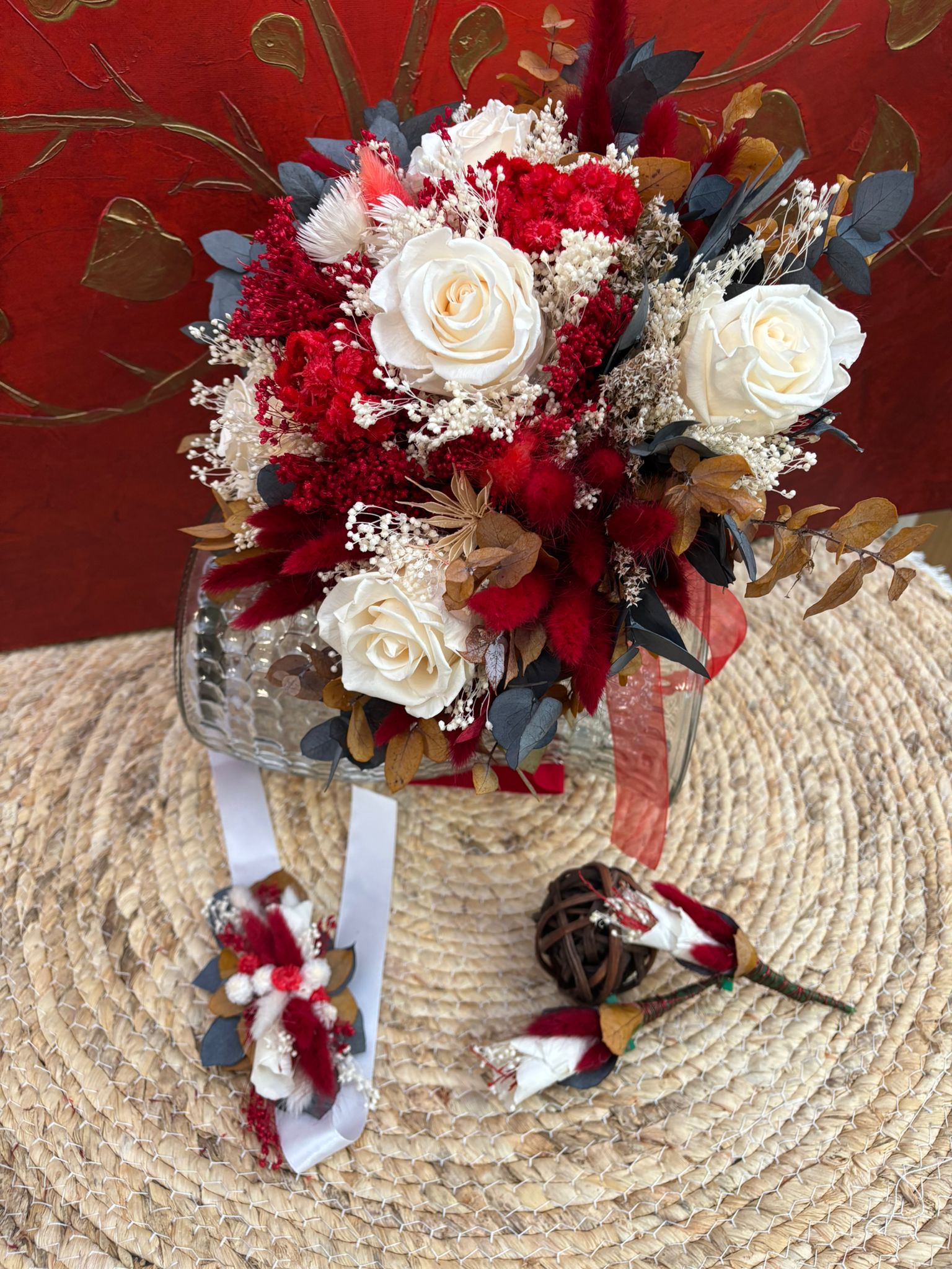 Ramo novia en tonos rojos